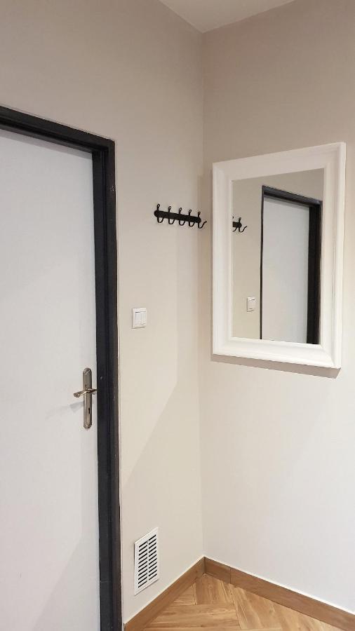 Cozy & Fun Rooms Wojewodzka, Chopina, Damrota Катовице Екстериор снимка